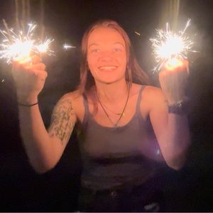 Meet your Posher, Angie